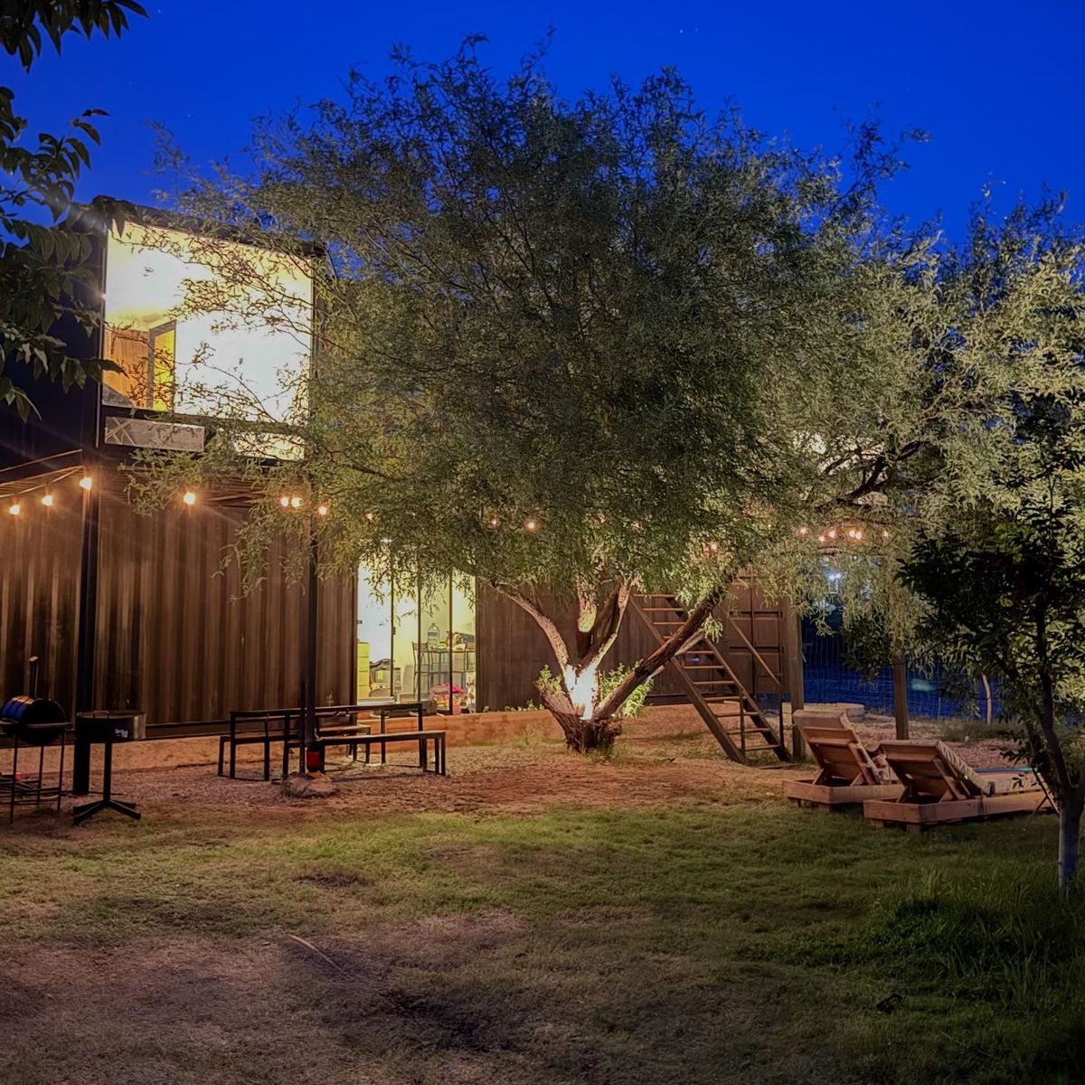 CONTENEDOR HERMES EN RIO NAZAS